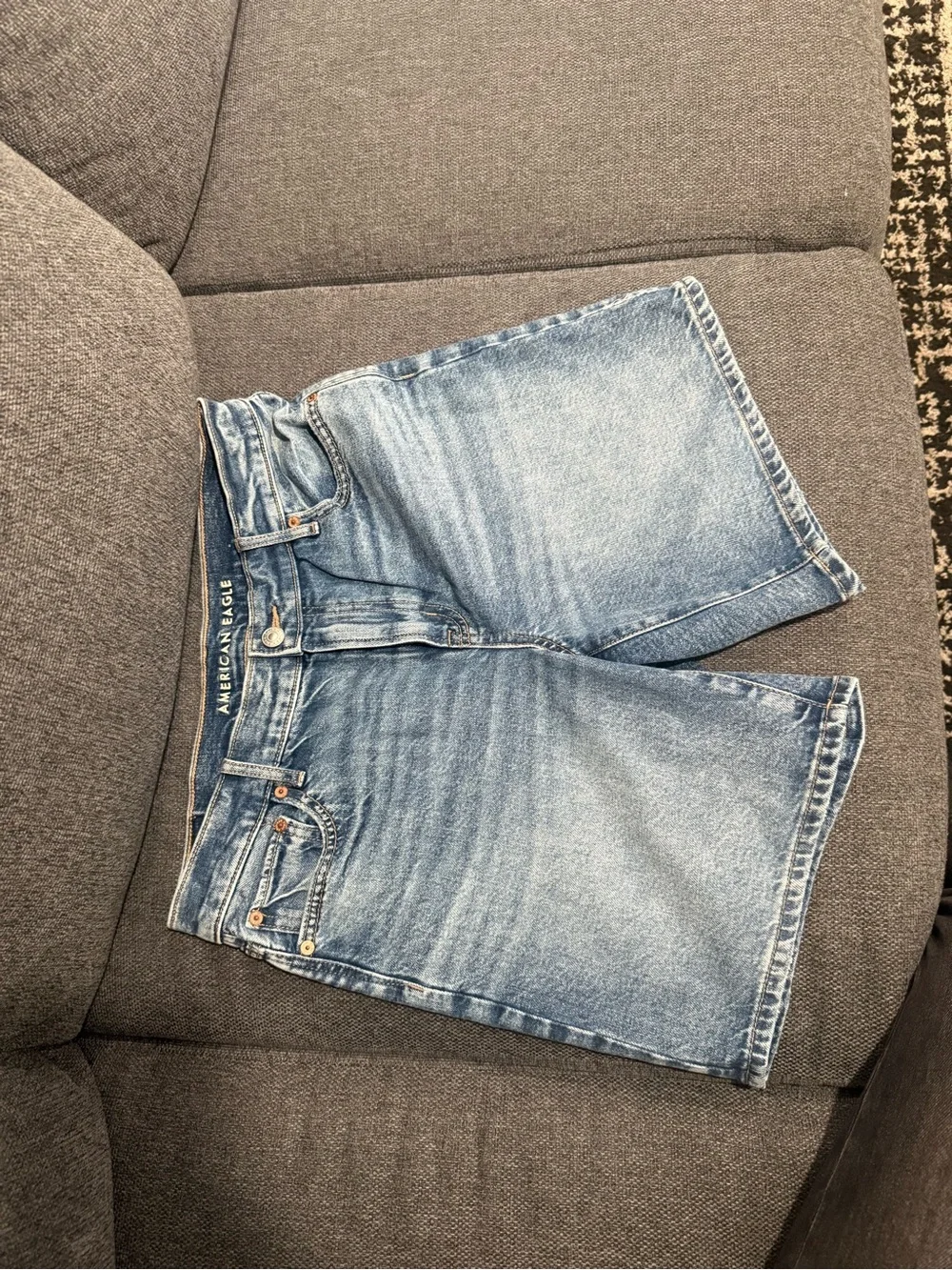 American Eagle Outfitters blue high-rise denim shorts - Picture 10 of 11